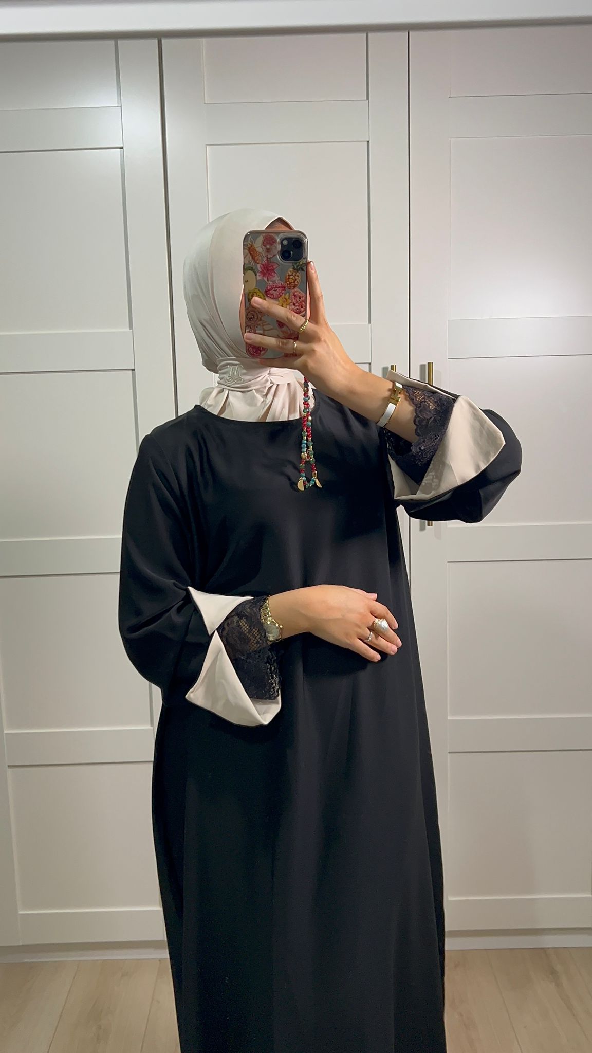 Abaya Dentelle Beige Clair
